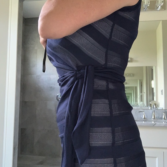 Navy dress from Guess - Picture 2 of 7